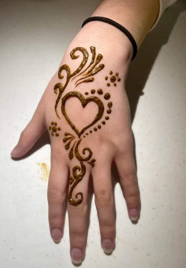 Heart Henna Tattoo Design